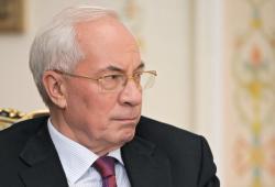 Азарова спонукали розібратися з поїздом «Київ-Львів»