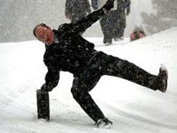 Через ожеледицю в Сімферополі травмувалися більше тисячі чоловік