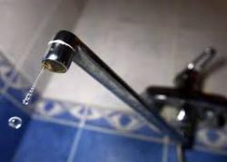 водопостачання