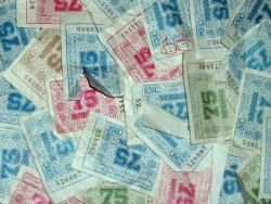 У львівських трамваях продають фальшиві квитки