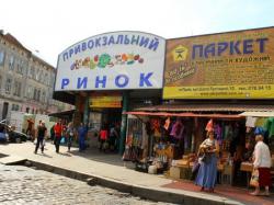 Комунальників втягують у 
