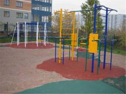 спортивний майданчик